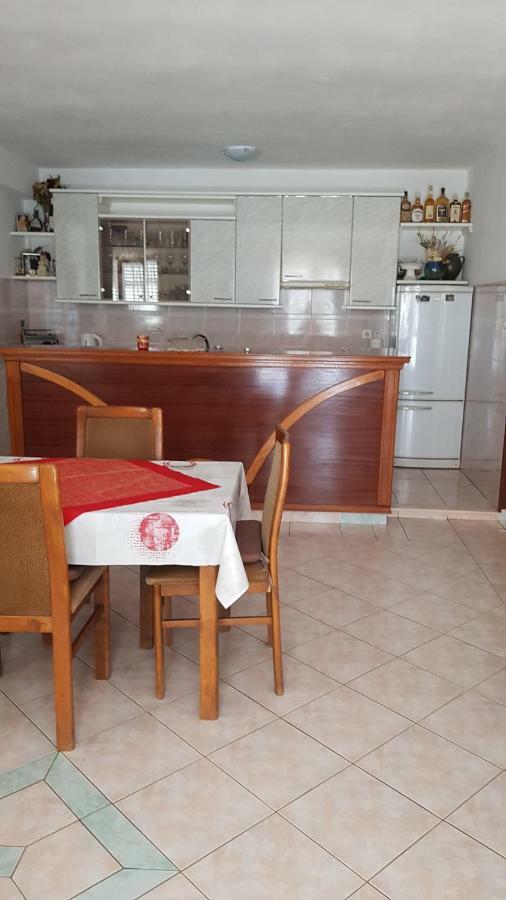 Apartmani Lesic Zaklopatica Lastovo Kültér fotó